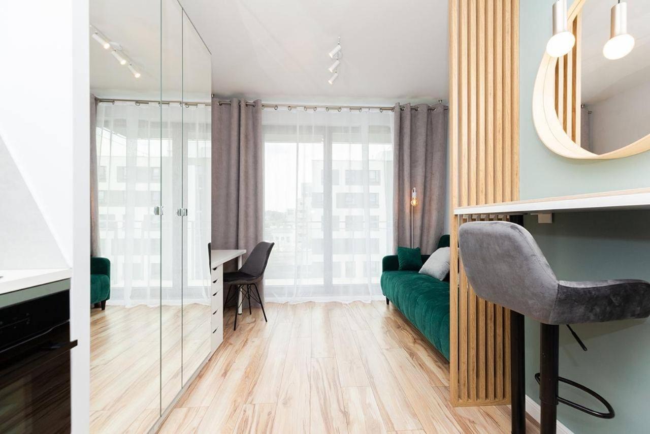 Easy & Comfortable, With Balcony, Very Close To The Center Варшава Экстерьер фото