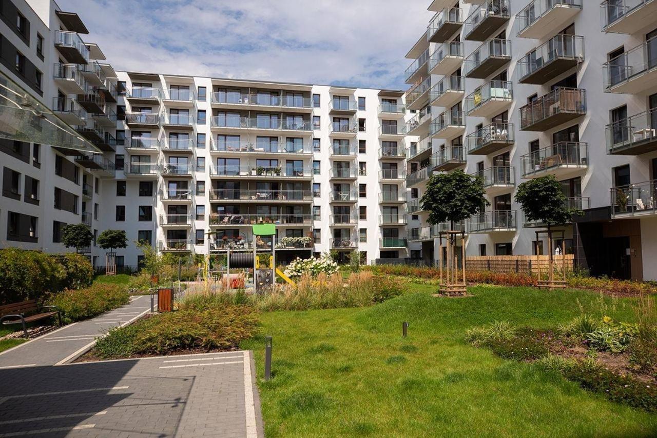 Easy & Comfortable, With Balcony, Very Close To The Center Варшава Экстерьер фото